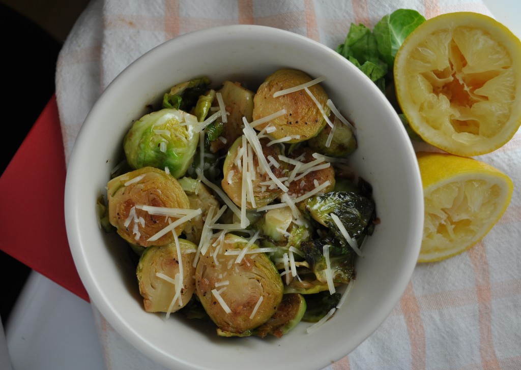 Lemon Garlic Brussels Sprouts
